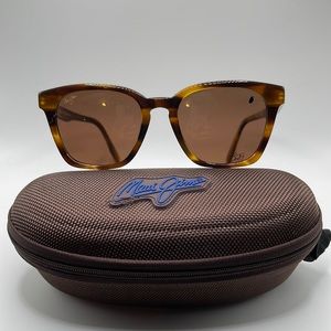 Unisex Maui Jim sunglasses. Tortoiseshell frames with brown lenses.